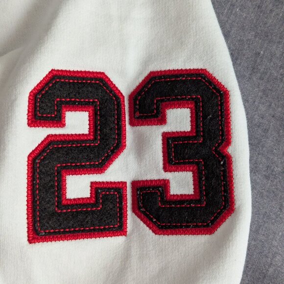 Jordan Black and White Sweater - Size XL - Picture 7 of 12